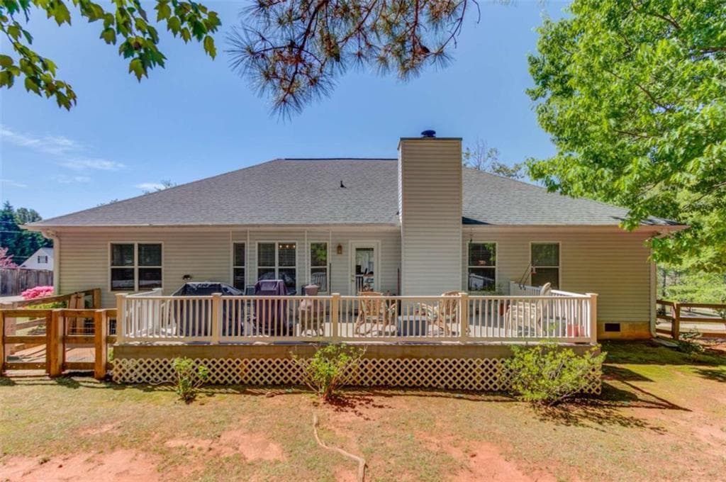 3 bedroom, 2 bathroom, 1,912 sq ft single family residence for rent at 3314 Banks Mountain Drive, Gainesville, GA 30506 for $2,300 a month — photo 5