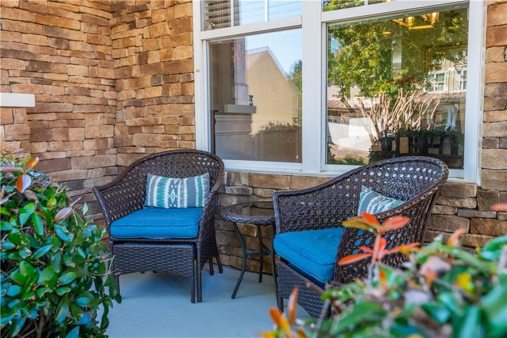 4 bedroom, 5 bathroom, 4,036 sq ft single family residence for sale at 224 Hampton Station Boulevard, Canton, GA 30115 — photo 6