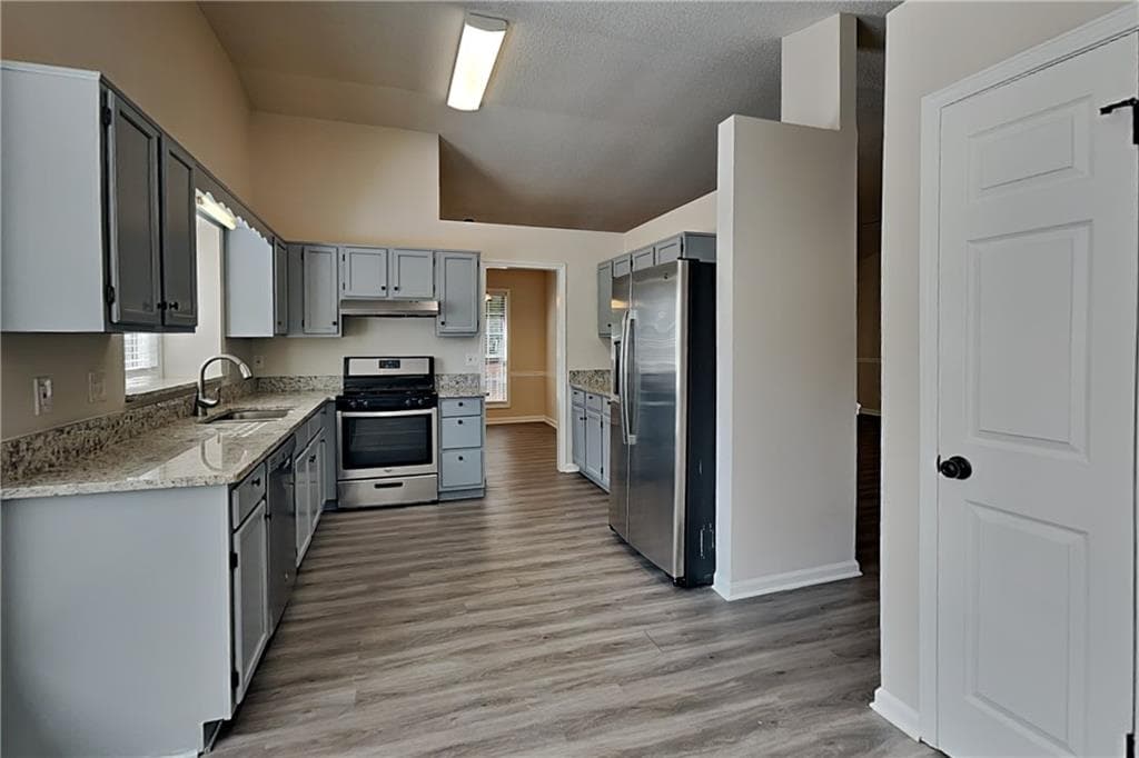 3 bedroom, 2 bathroom, 1,708 sq ft single family residence for rent at 4010 Baywatch Cove, Acworth, GA 30101 for $1,890 a month — photo 4