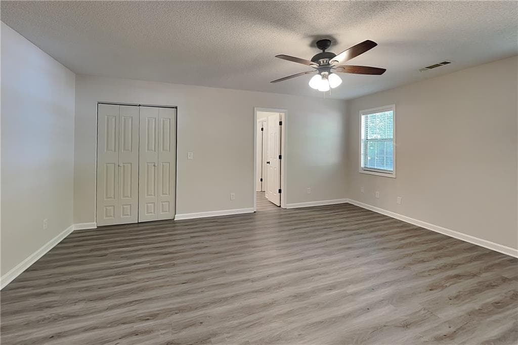 3 bedroom, 2 bathroom, 1,708 sq ft single family residence for rent at 4010 Baywatch Cove, Acworth, GA 30101 for $1,890 a month — photo 9