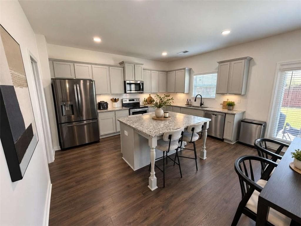 4 bedroom, 4 bathroom, 2,852 sq ft single family residence for rent at 649 Azalea Bloom Drive, Loganville, GA 30052 for $2,750 a month — photo 7