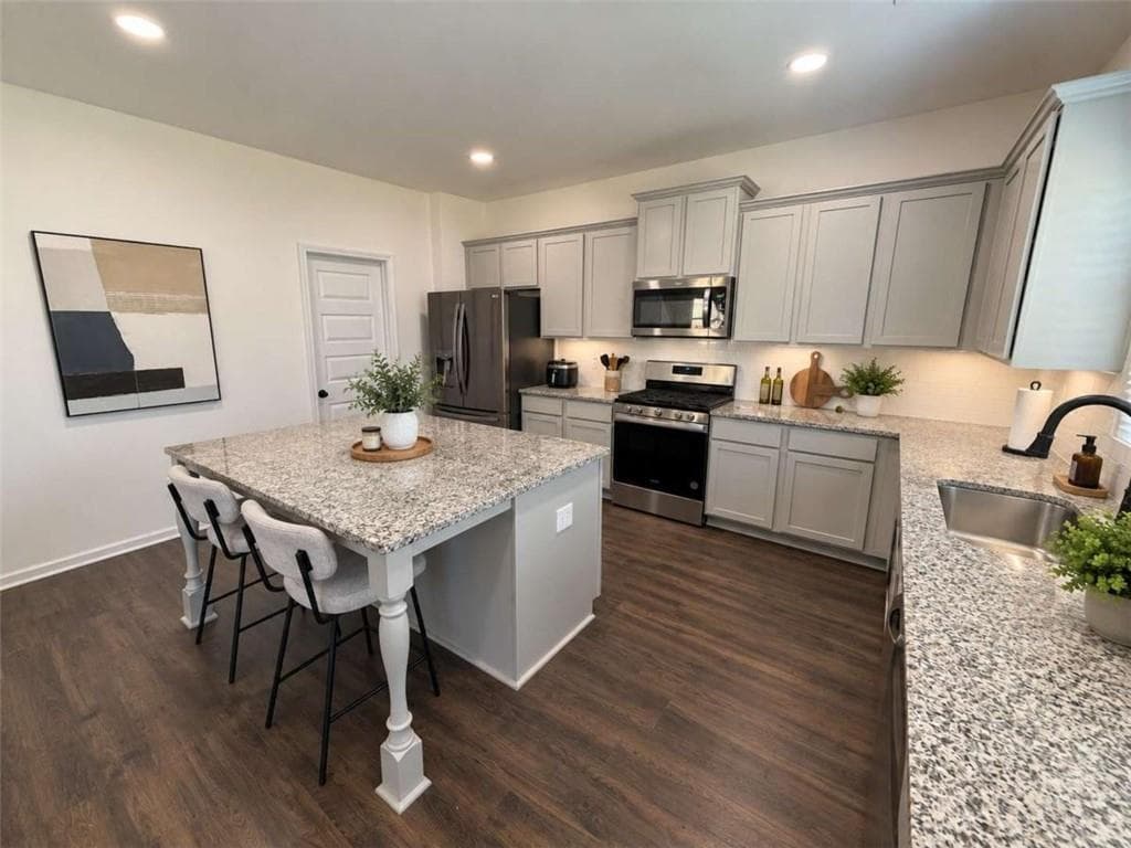 4 bedroom, 4 bathroom, 2,852 sq ft single family residence for rent at 649 Azalea Bloom Drive, Loganville, GA 30052 for $2,750 a month — photo 8