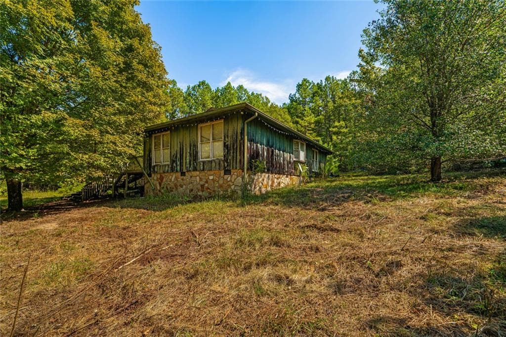 2 bathroom, 1,796 sq ft single family residence for sale at 3249 Wax Road, Aragon, GA 30104 — photo 10