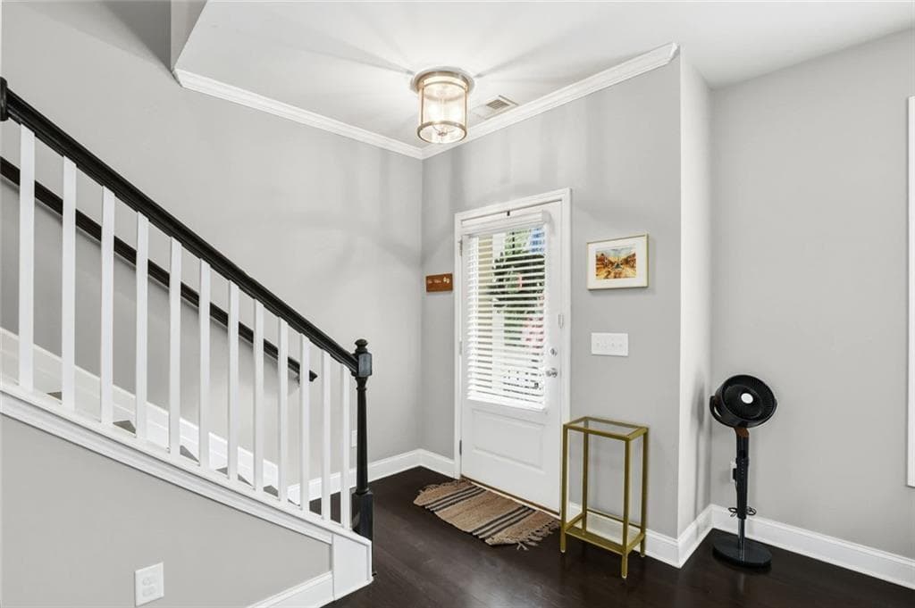 3 bedroom, 4 bathroom, 1,922 sq ft townhouse for rent at 209 Aventine Lane, Smyrna, GA 30082 for $2,950 a month — photo 3