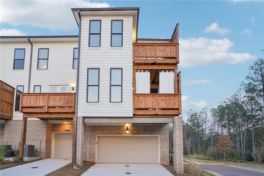 3 bedroom, 3 bathroom, 2,176 sq ft townhouse for sale at 3542 Brightmoon Way 45, Duluth, GA 30097 — photo 5