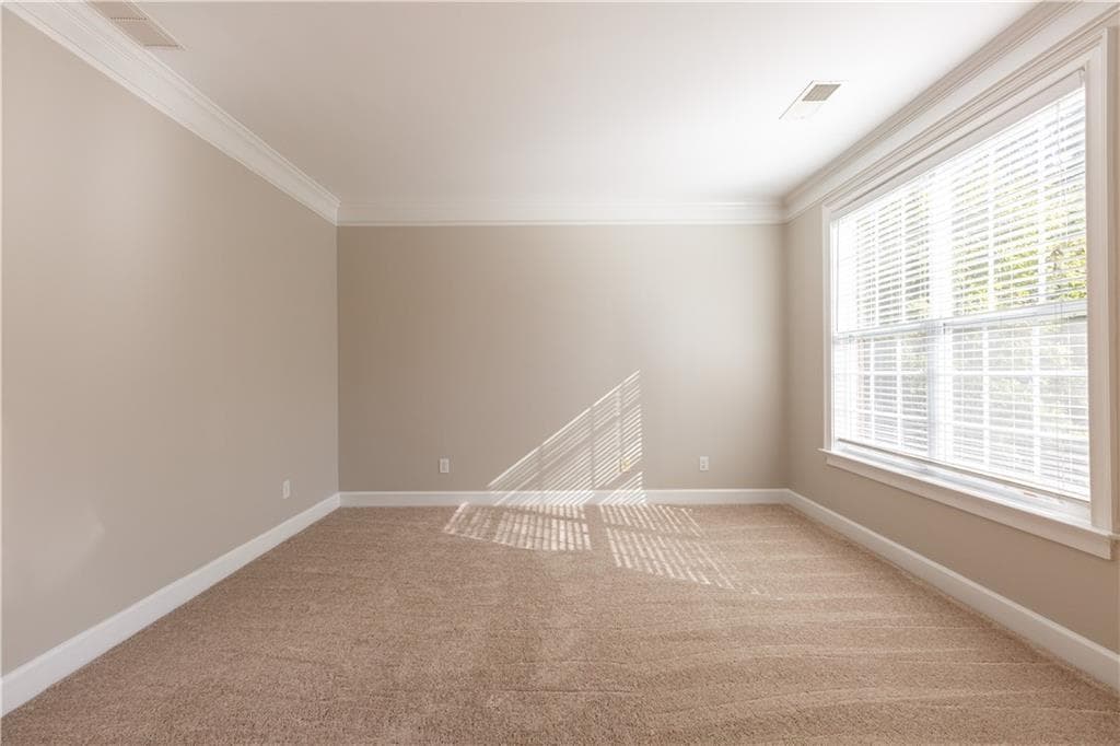 7 bedroom, 5 bathroom, 4,477 sq ft single family residence for rent at 12712 Waterside Drive, Alpharetta, GA 30004 for $4,800 a month — photo 7