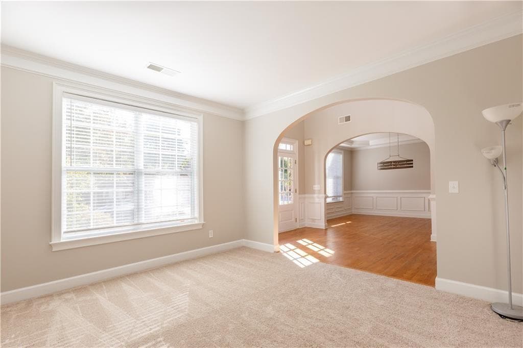 7 bedroom, 5 bathroom, 4,477 sq ft single family residence for rent at 12712 Waterside Drive, Alpharetta, GA 30004 for $4,800 a month — photo 9