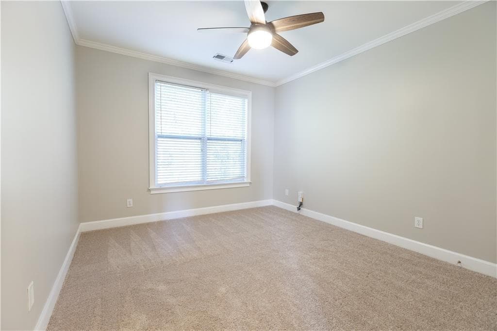 7 bedroom, 5 bathroom, 4,477 sq ft single family residence for rent at 12712 Waterside Drive, Alpharetta, GA 30004 for $4,800 a month — photo 10