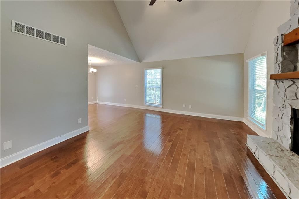 3 bedroom, 2 bathroom, 2,042 sq ft single family residence for rent at 4074 Stephanie Court, Kennesaw, GA 30152 for $2,200 a month — photo 2