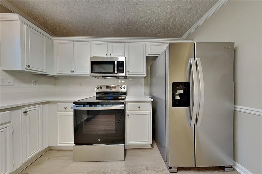4 bedroom, 3 bathroom, 1,920 sq ft single family residence for rent at 1685 Stephens Pond View, Loganville, GA 30052 for $2,175 a month — photo 5