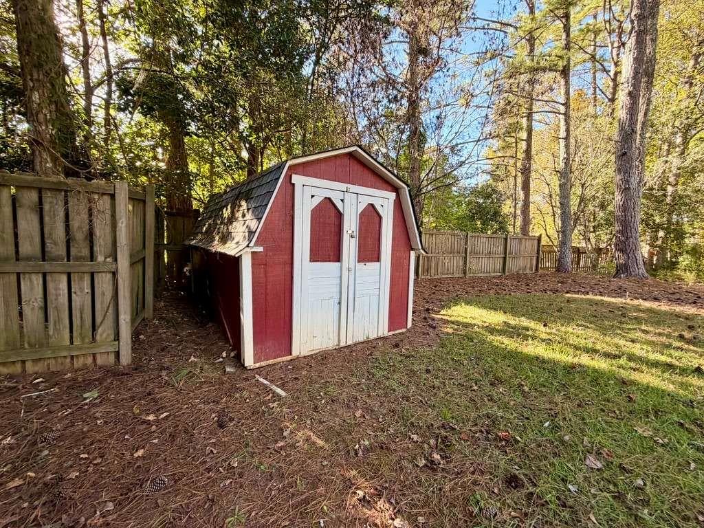 3 bedroom, 2 bathroom, 1,180 sq ft single family residence for sale at 3465 Stallion Court, Powder Springs, GA 30127 — photo 10