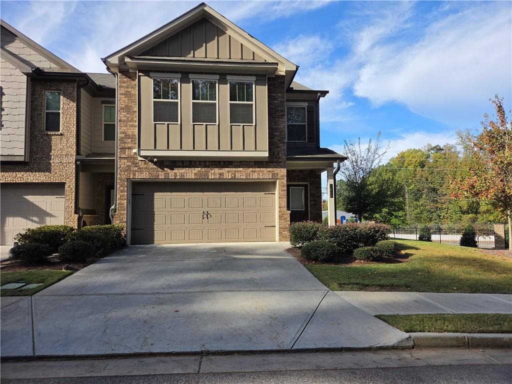 3 bedroom, 3 bathroom, 1,638 sq ft townhouse for rent at 1600 Sugar Glen Court, Lawrenceville, GA 30044 for $2,200 a month — photo 1 of 16