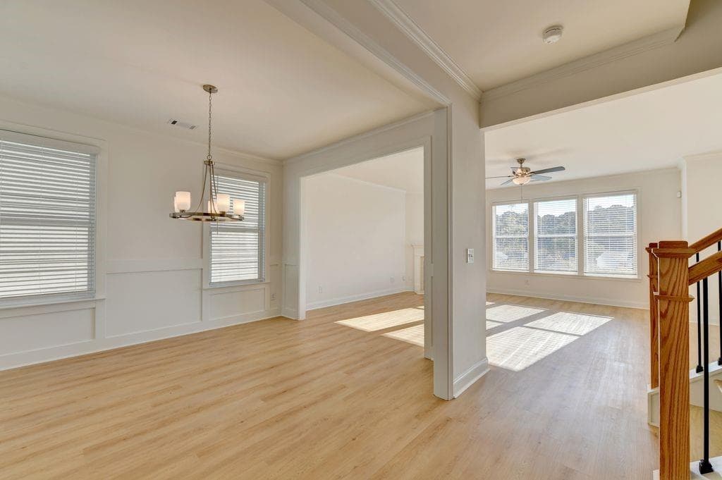 5 bedroom, 3 bathroom, 2,551 sq ft single family residence for rent at 7236 Millbrae Walk, Flowery Branch, GA 30542 for $2,400 a month — photo 5