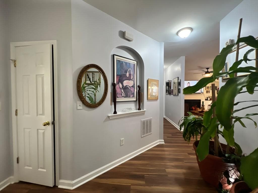 3 bedroom, 3 bathroom, 1,808 sq ft townhouse for sale at 5600 Suttles Drive, Atlanta, GA 30331 — photo 7