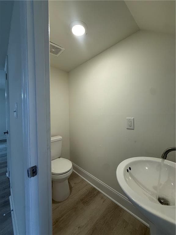 2 bedroom, 3 bathroom, 22,524 sq ft townhouse for rent at 1163 Boulevard, Macon, GA 31211 for $1,250 a month — photo 9