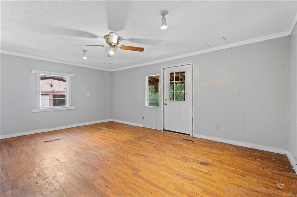1 bedroom, 2 bathroom, 1,215 sq ft single family residence for sale at 905 Booze Mountain Road, Lindale, GA 30147 — photo 9