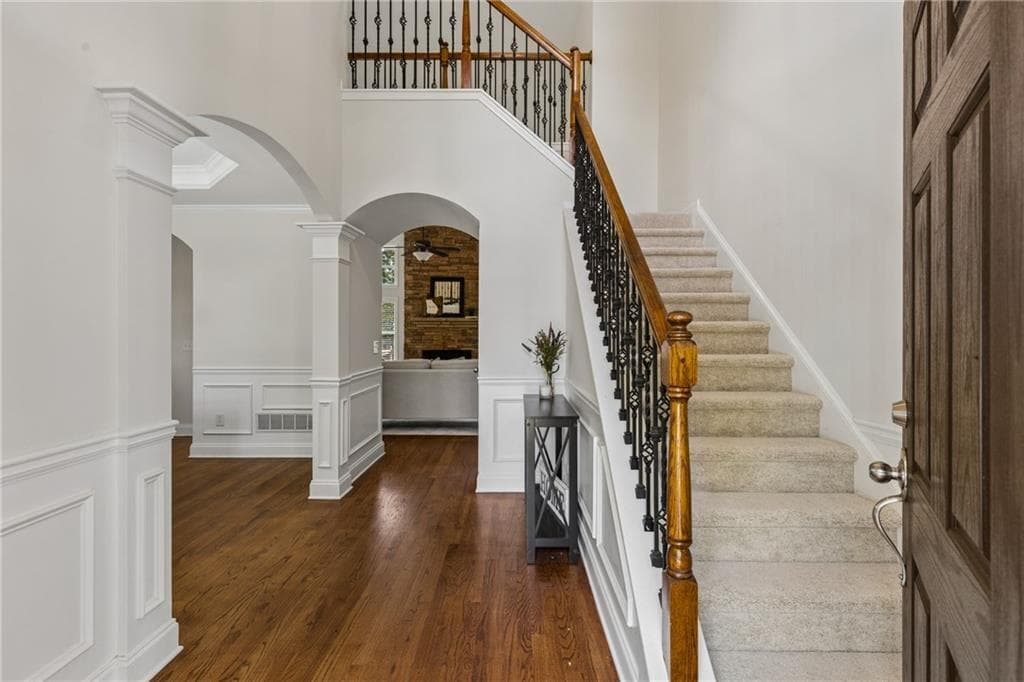 5 bedroom, 3 bathroom, 2,550 sq ft single family residence for sale at 607 Redbud Terrace, Canton, GA 30115 — photo 3