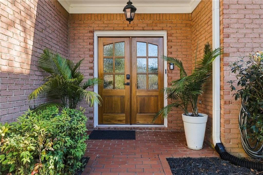 3 bedroom, 3 bathroom, 2,415 sq ft single family residence for sale at 500 CYPRESS POINTE, Woodstock, GA 30189 — photo 2