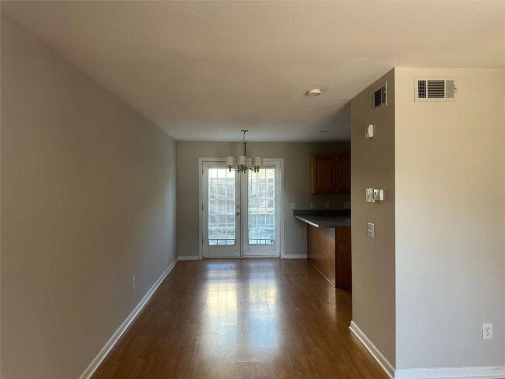 2 bedroom, 3 bathroom, 1,214 sq ft townhouse for sale at 702 Summer Place, Norcross, GA 30071 — photo 6