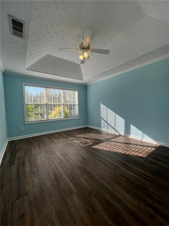 3 bedroom, 2 bathroom, 1,750 sq ft single family residence for sale at 1431 Solomon Drive, Winder, GA 30680 — photo 6
