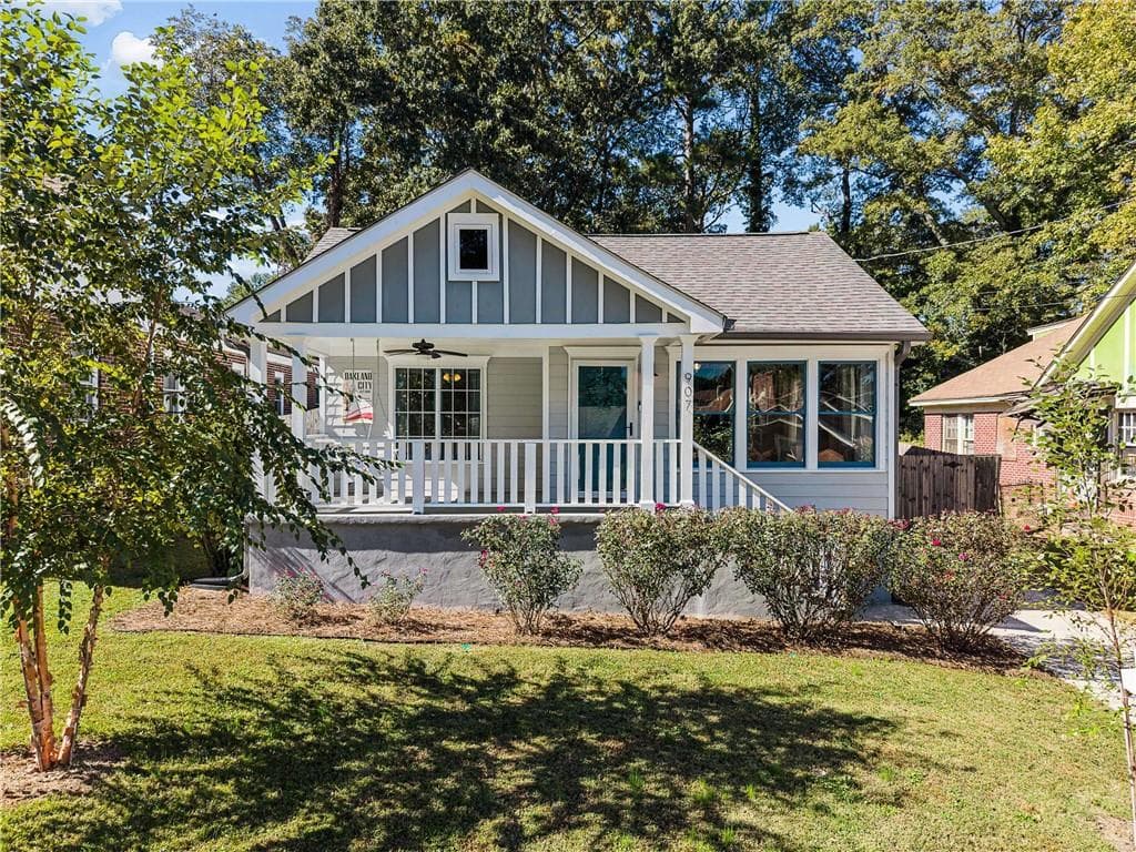3 bedroom, 3 bathroom, 1,434 sq ft single family residence for sale at 907 Lawton Street, Atlanta, GA 30310