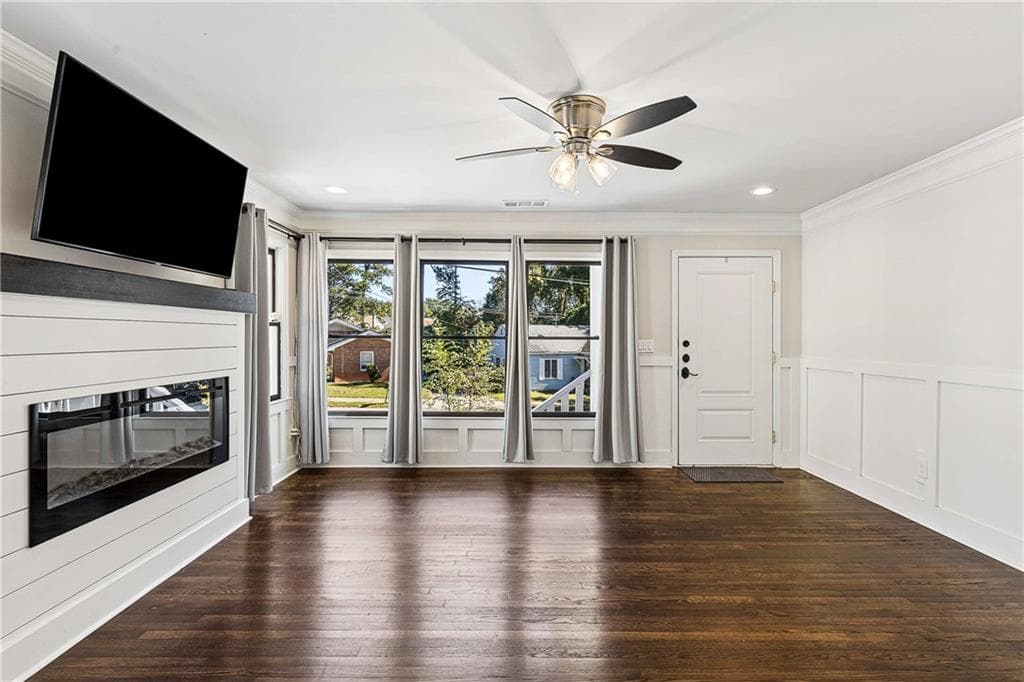 3 bedroom, 3 bathroom, 1,434 sq ft single family residence for sale at 907 Lawton Street, Atlanta, GA 30310 — photo 6