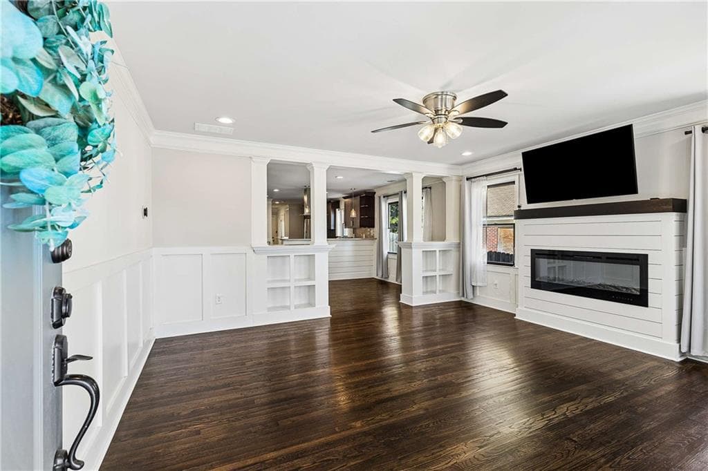 3 bedroom, 3 bathroom, 1,434 sq ft single family residence for sale at 907 Lawton Street, Atlanta, GA 30310 — photo 5