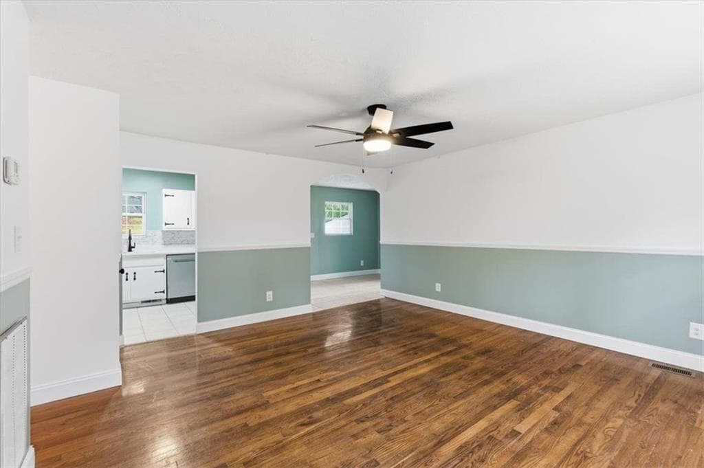 4 bedroom, 2 bathroom, 1,152 sq ft single family residence for sale at 207 PARIS Drive, Rome, GA 30165 — photo 4