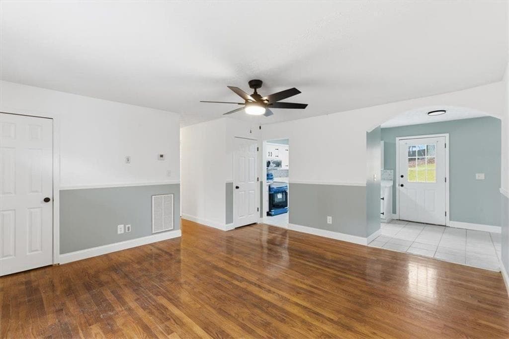 4 bedroom, 2 bathroom, 1,152 sq ft single family residence for sale at 207 PARIS Drive, Rome, GA 30165 — photo 5