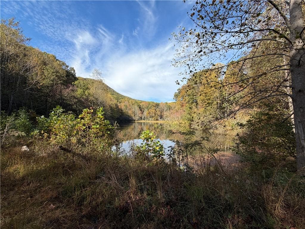 3 bedroom, 2 bathroom, 1,902 sq ft single family residence for sale at 1565 Shoal Creek Road, Clermont, GA 30527