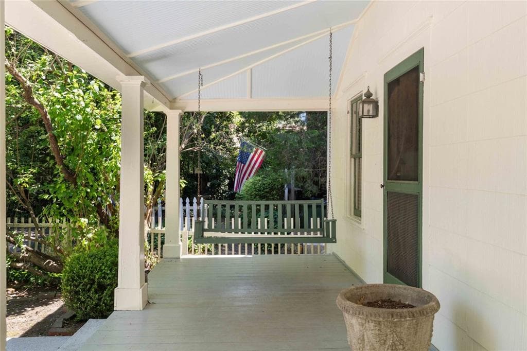 3 bedroom, 2 bathroom, 1,120 sq ft single family residence for rent at 193 Estoria Street, Atlanta, GA 30316 for $3,500 a month — photo 2