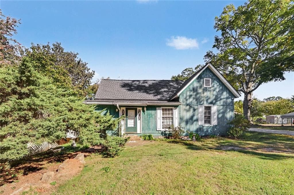 3 bedroom, 2 bathroom, 1,788 sq ft single family residence for sale at 5124 Worsham Street NE, Covington, GA 30014 — photo 6