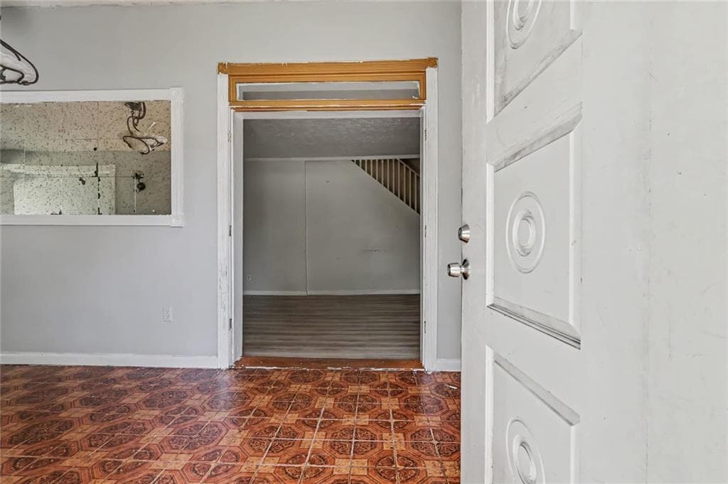 3 bedroom, 2 bathroom, 1,788 sq ft single family residence for sale at 5124 Worsham Street NE, Covington, GA 30014 — photo 7