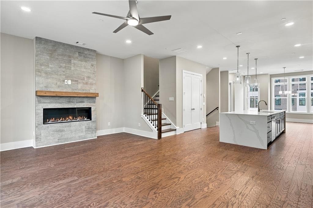 3 bedroom, 4 bathroom, 2,613 sq ft townhouse for rent at 3030 Cedar Grove Trail, Alpharetta, GA 30004 for $5,000 a month — photo 3