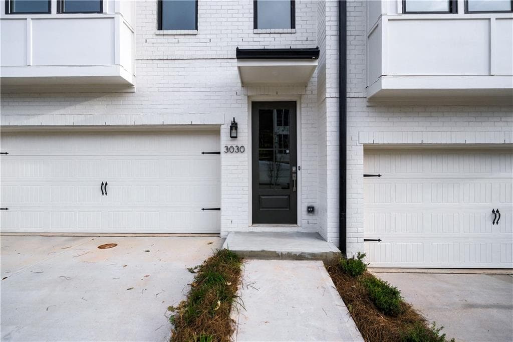 3 bedroom, 4 bathroom, 2,613 sq ft townhouse for rent at 3030 Cedar Grove Trail, Alpharetta, GA 30004 for $5,000 a month — photo 7