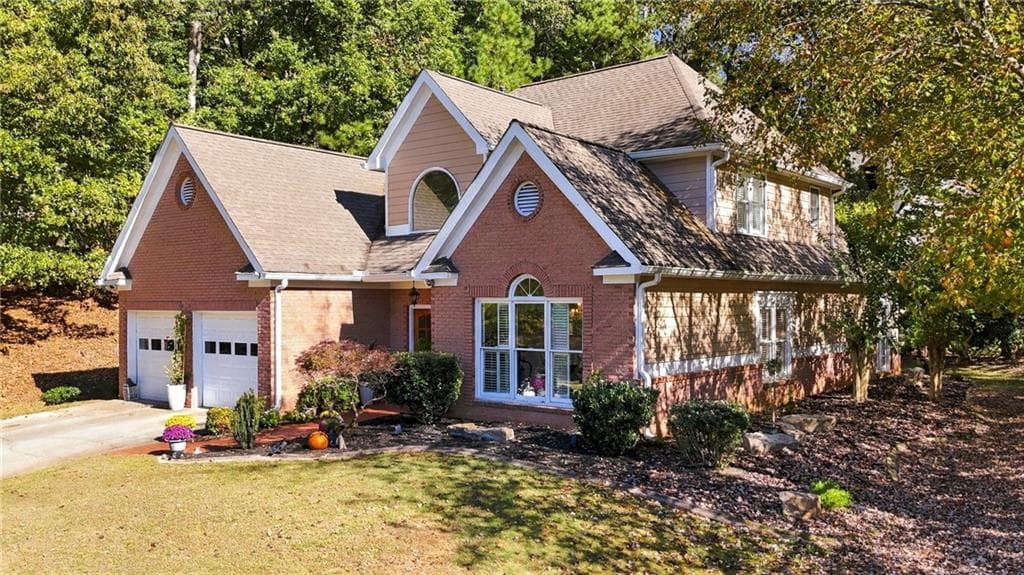 3 bedroom, 3 bathroom, 2,415 sq ft single family residence for sale at 500 CYPRESS POINTE, Woodstock, GA 30189 — photo 3