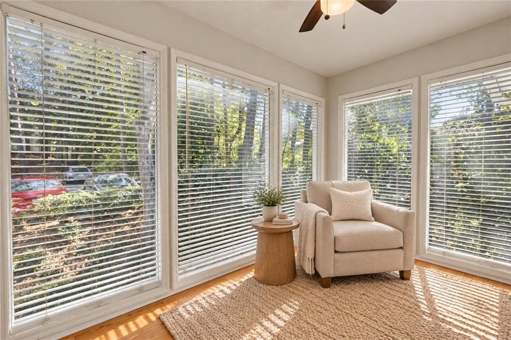 2 bedroom, 2 bathroom, 1,166 sq ft condominium for sale at 1640 Roanoke Place, Marietta, GA 30067 — photo 6
