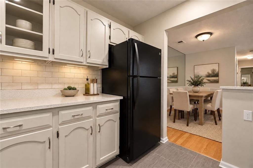 2 bedroom, 2 bathroom, 1,166 sq ft condominium for sale at 1640 Roanoke Place, Marietta, GA 30067 — photo 10