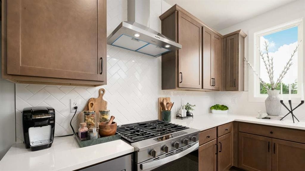 4 bedroom, 4 bathroom, 2,314 sq ft townhouse under contract at 5702 Peach Valley Lane, Peachtree Corners, GA 30092 — photo 5