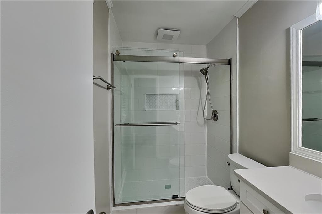 3 bedroom, 2 bathroom, 2,304 sq ft single family residence for rent at 254 Devant Place, Lilburn, GA 30047 for $2,350 a month — photo 9