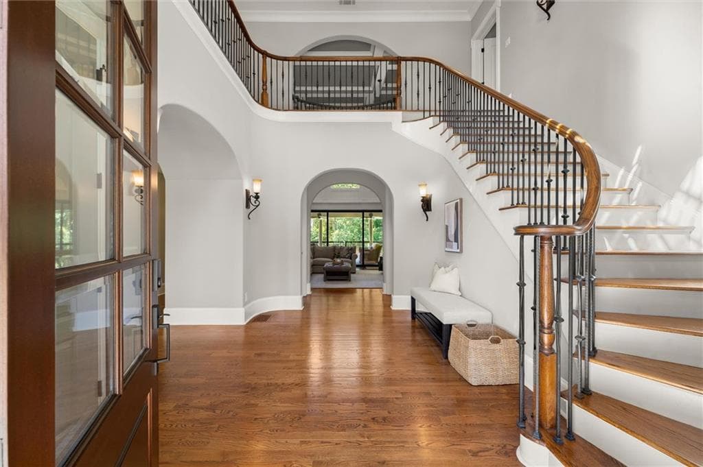 7 bedroom, 10 bathroom, 11,950 sq ft single family residence for sale at 4080 Conway Valley Road, Atlanta, GA 30327 — photo 4