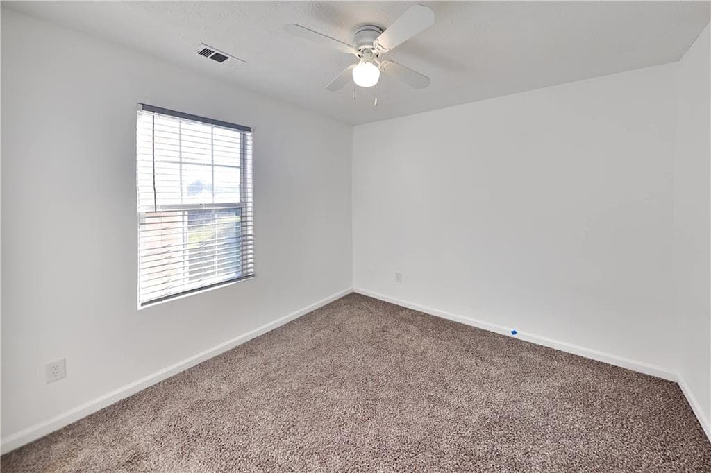 3 bedroom, 3 bathroom, 1,476 sq ft single family residence for rent at 6045 Flagstaf Walk, Mcdonough, GA 30252 for $1,695 a month — photo 8