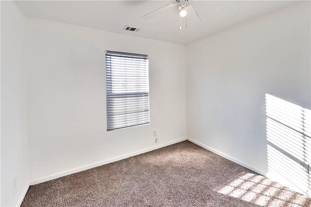 3 bedroom, 3 bathroom, 1,476 sq ft single family residence for rent at 6045 Flagstaf Walk, Mcdonough, GA 30252 for $1,695 a month — photo 9