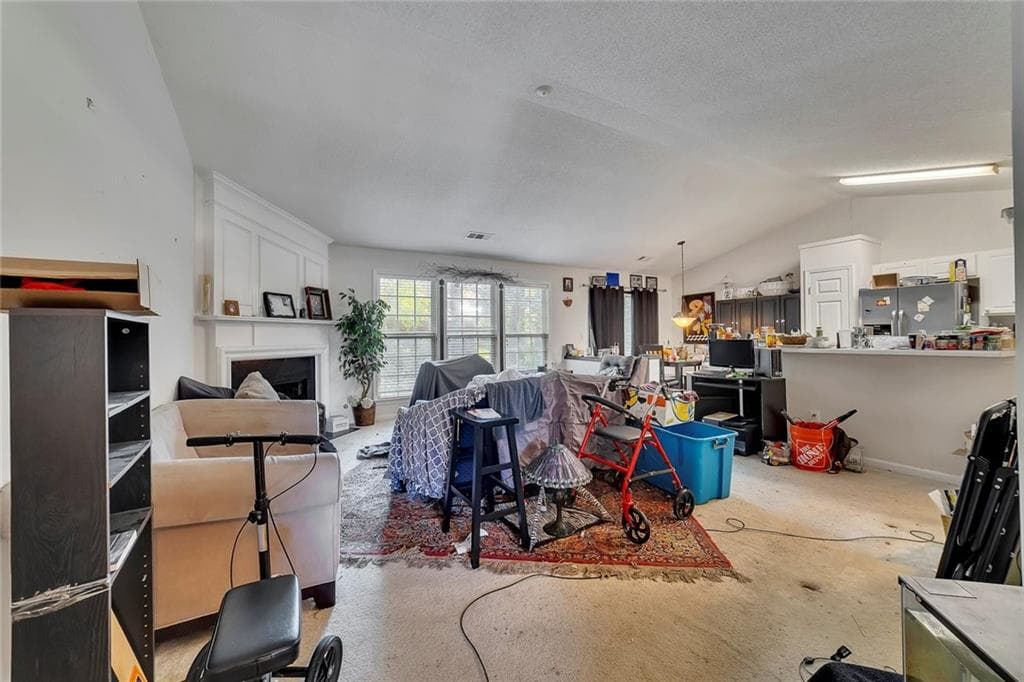 3 bedroom, 2 bathroom, 1,375 sq ft single family residence under contract at 133 Park Forest Drive, Kennesaw, GA 30144 — photo 5