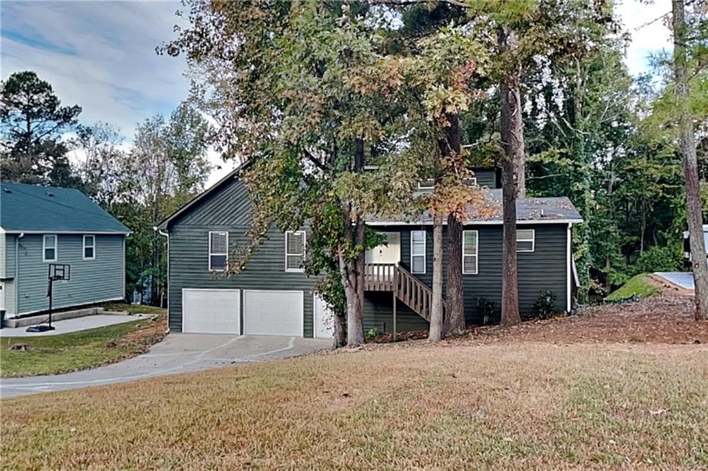 3 bedroom, 2 bathroom, 2,442 sq ft single family residence for rent at 529 Penny Lane, Woodstock, GA 30188 for $2,350 a month — photo 1 of 20