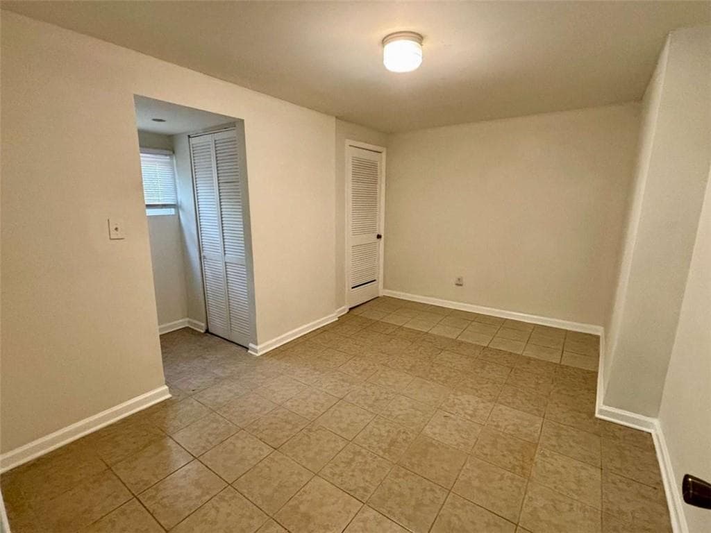 3 bedroom, 2 bathroom triplex for rent at 5931 Kay Drive C, Norcross, GA 30093 for $1,400 a month — photo 5