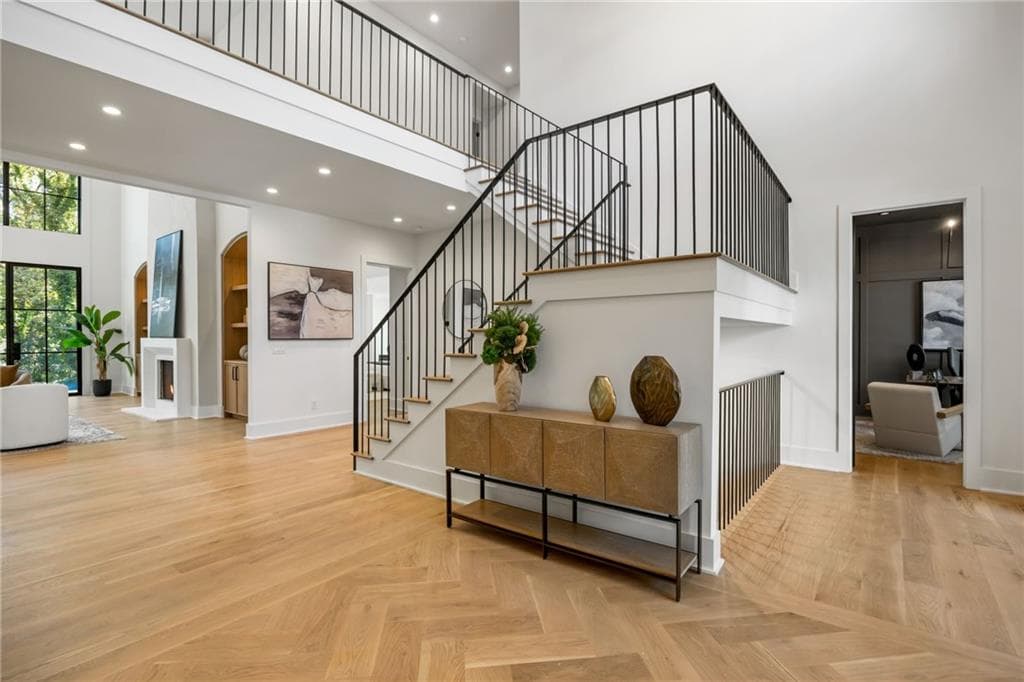 6 bedroom, 12 bathroom, 11,420 sq ft single family residence for sale at 4671 E Conway Drive, Atlanta, GA 30327 — photo 5