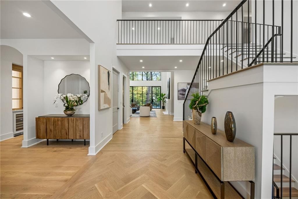 6 bedroom, 12 bathroom, 11,420 sq ft single family residence for sale at 4671 E Conway Drive, Atlanta, GA 30327 — photo 3