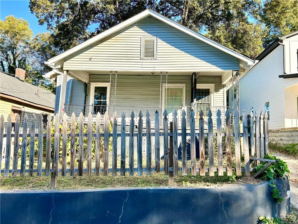 3 bedroom, 2 bathroom, 2,209 sq ft single family residence for sale at 991 Fair Street, Atlanta, GA 30314