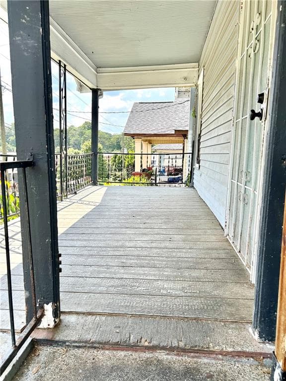 3 bedroom, 2 bathroom, 2,209 sq ft single family residence for sale at 991 Fair Street, Atlanta, GA 30314 — photo 8